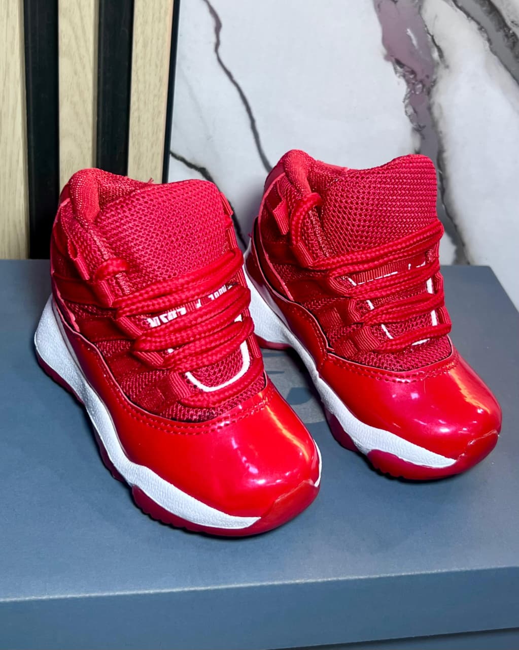 JORDAN RETRO 11 - Image 4