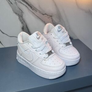 NIKE AIR FORCE ONE
