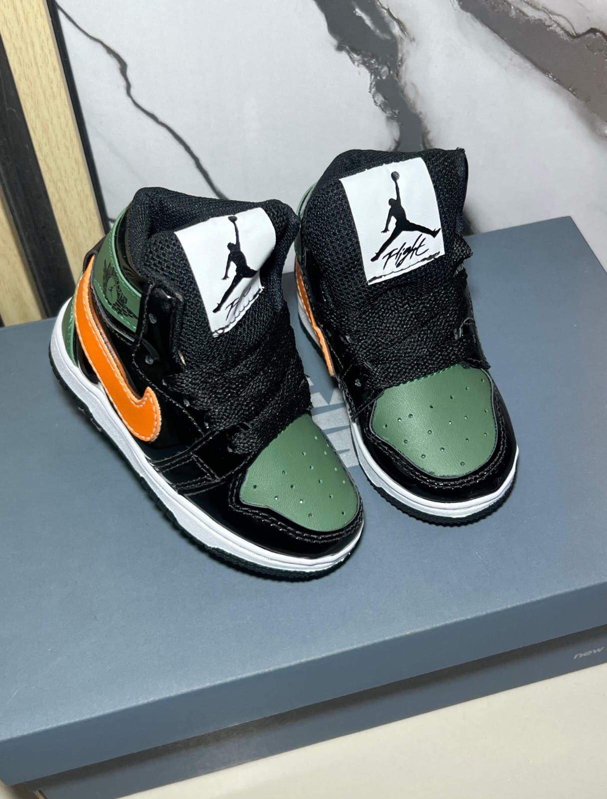 NIKE JORDAN RETRO 1 - Image 10