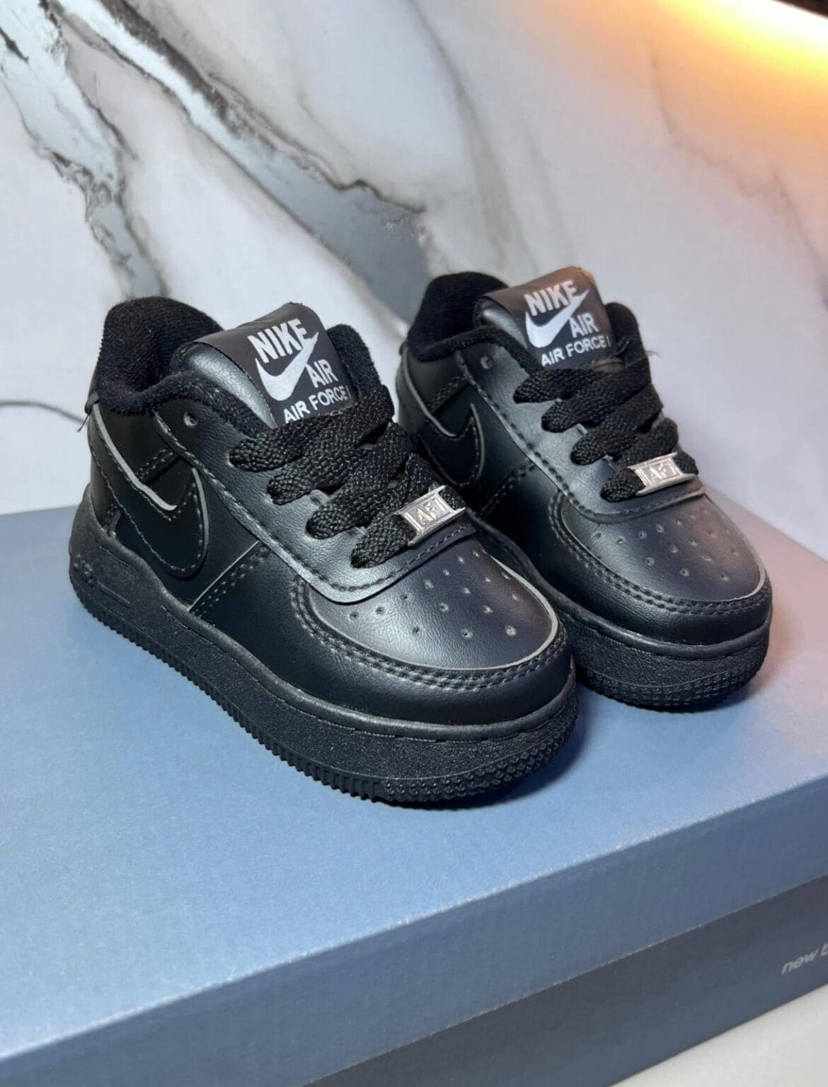 NIKE AIR FORCE ONE - Image 2